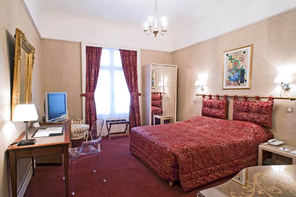 Grand Hotel Bellevue - Grand Place Lille Kültér fotó